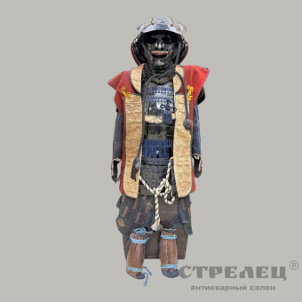 фото — доспех самурая. япония, эпоха эдо (17 — 19 вв.)
